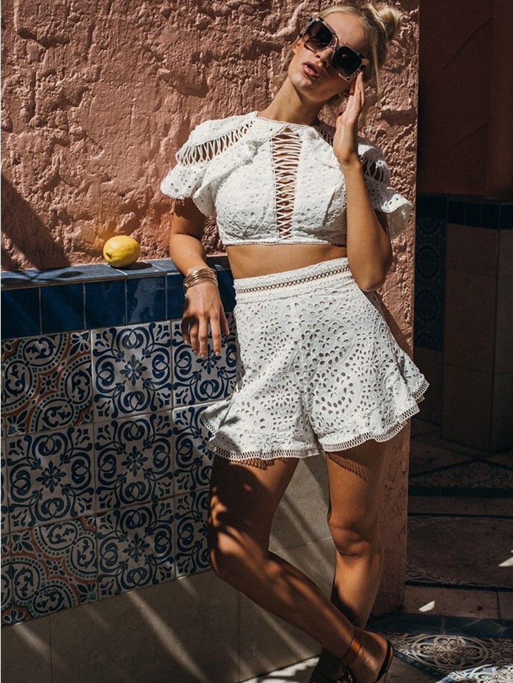 ✨EUC✨ Zimmermann Cream Eyelet Lace-Up Cropped Top